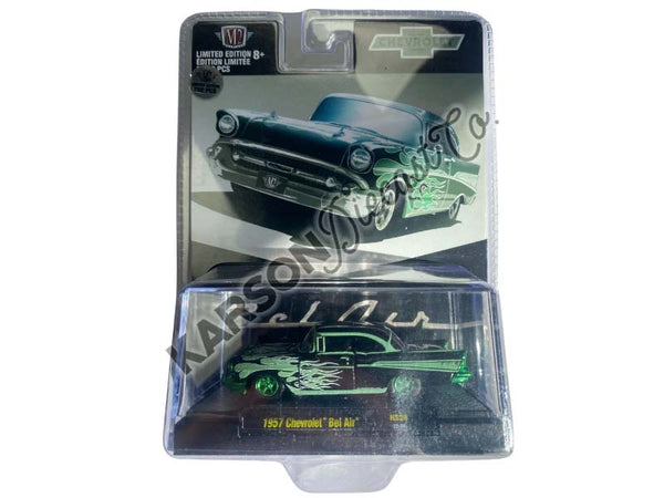 CHASE 1957 Chevrolet Bel Air - Hobby Exclusive (Auto-Thentics) Diecast 1:64  Scale Model - M2 Machines 31500-HS28