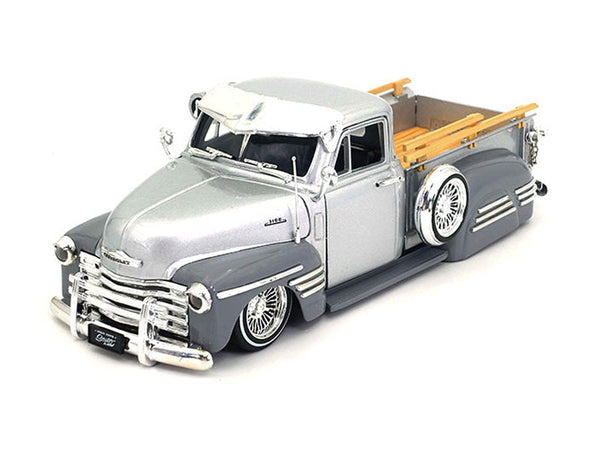 1951 Chevrolet Pickup Lowrider Two-Tone Silver / White - Street 