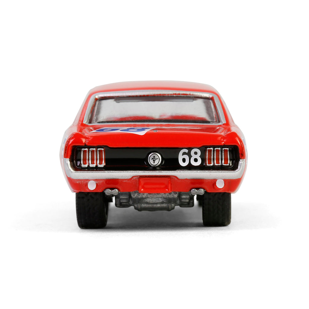 1968 Ford Mustang GT Coupe - #68 Charlie Henry Race Car (GreenLight Muscle Series 29) Diecast 1:64 Scale Model - Greenlight 13360B