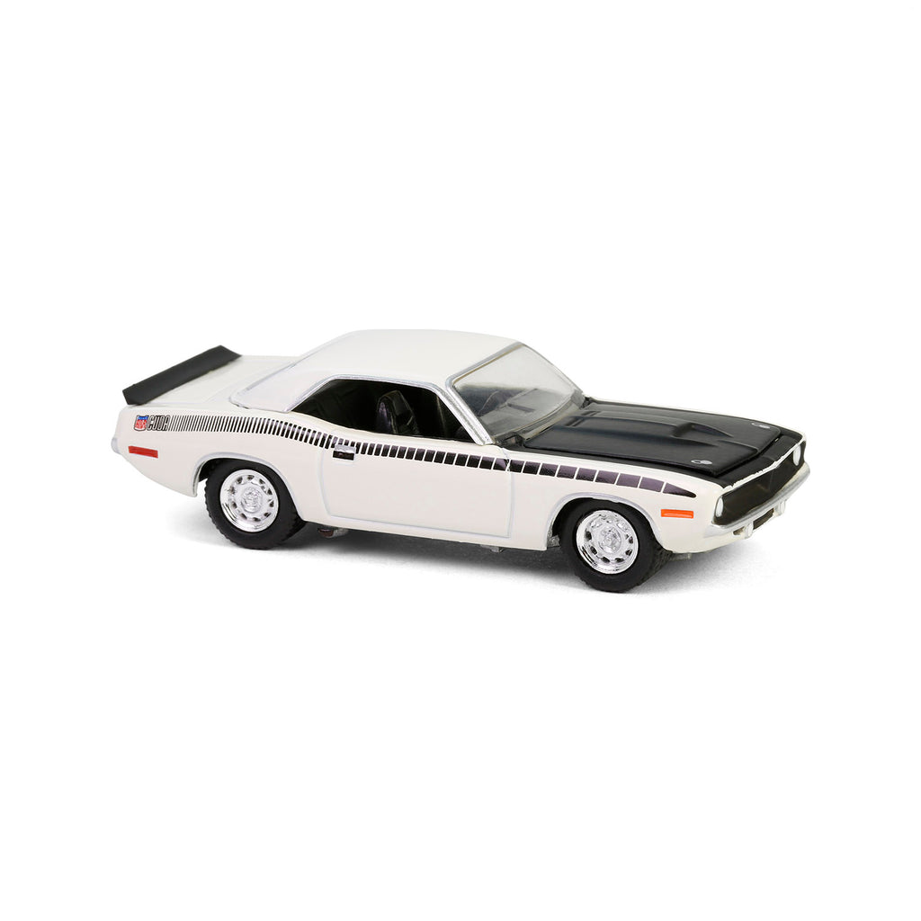 1970 Plymouth AAR ‘Cuda - Alpine White (GreenLight Muscle Series 29) Diecast 1:64 Scale Model - Greenlight 13360C