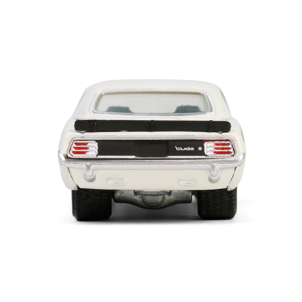 1970 Plymouth AAR ‘Cuda - Alpine White (GreenLight Muscle Series 29) Diecast 1:64 Scale Model - Greenlight 13360C