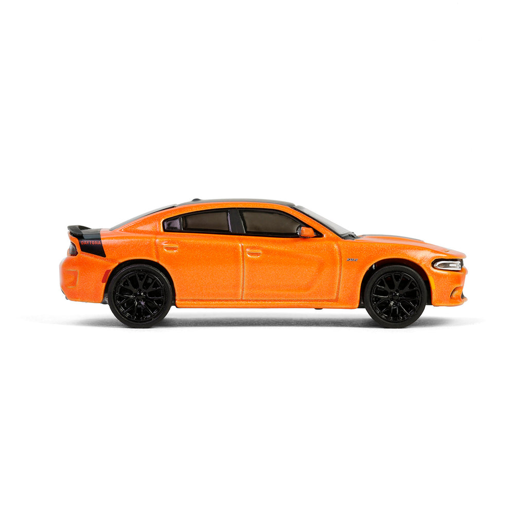 2018 Dodge Charger Daytona 392 – Go Mango (GreenLight Muscle Series 29) Diecast 1:64 Scale Model - Greenlight 13360E