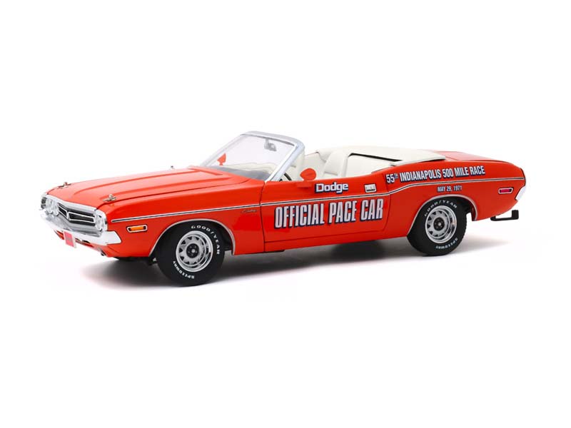 1971 Dodge Challenger Convertible 55th Indianapolis 500 Mile Race Dodge Official Pace Car Diecast 1:18 Scale Model - Greenlight 13569