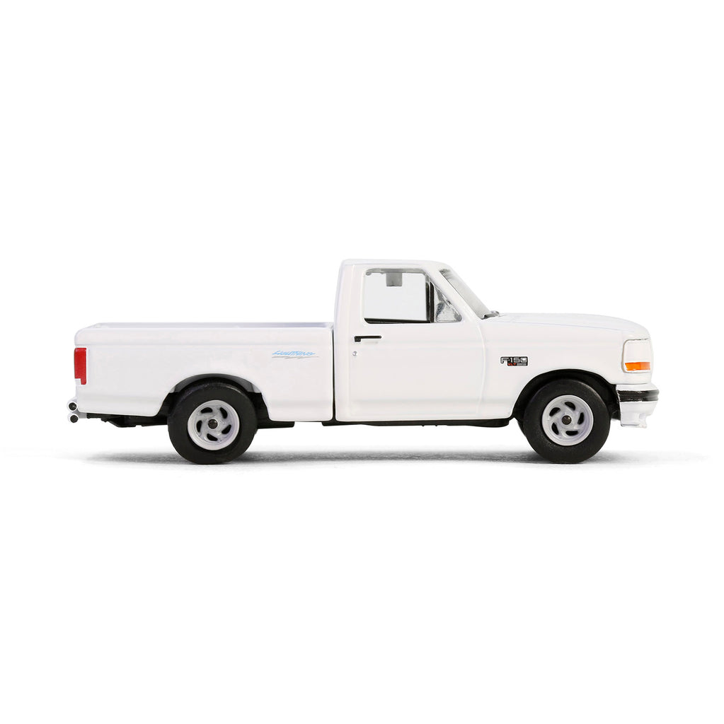 1994 Ford F-150 SVT Lightning w/ Tonneau Bed Cover - White (Hobby Exclusive) Diecast 1:64 Scale Model - Greenlight 30511