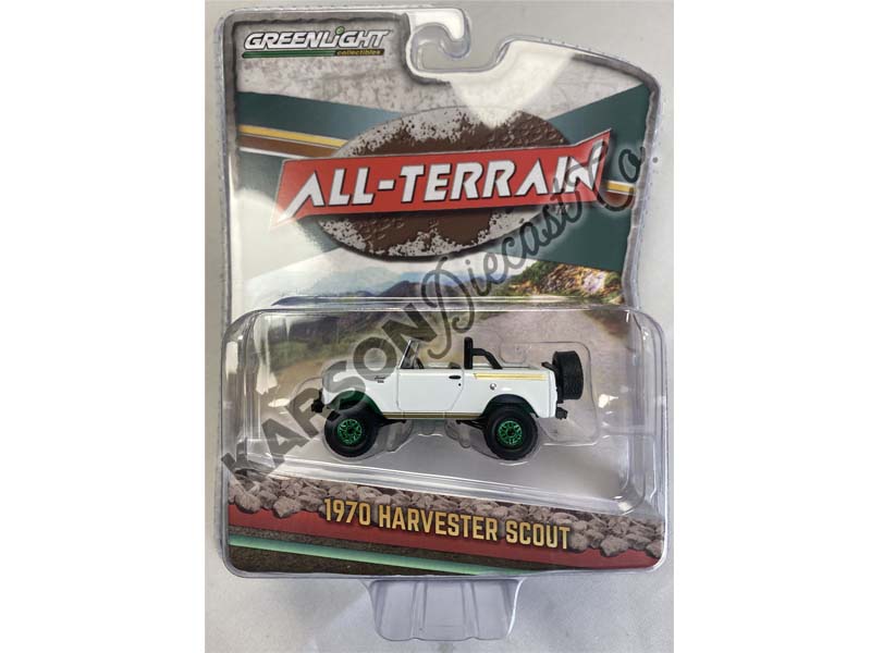 CHASE 1970 Harvester Scout Lifted w/ Off-Road Parts - White and Gold (All-Terrain) Series 15 Diecast 1:64 Scale Model - Greenlight 35270B