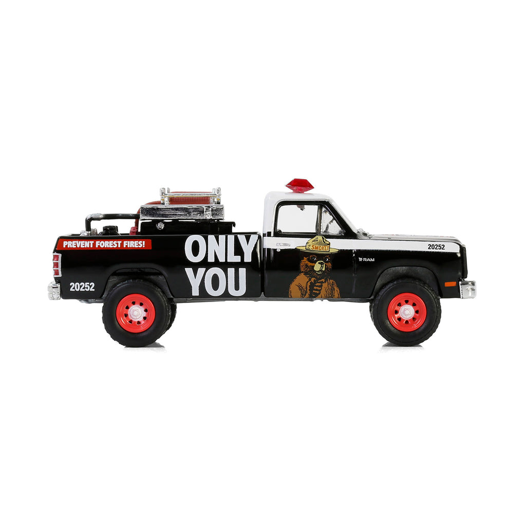 1987 Dodge Ram D250 w/ Fire Equipment, Hose & Tank (Smokey Bear Series 4) Diecast 1:64 Scale Model - Greenlight 38070E