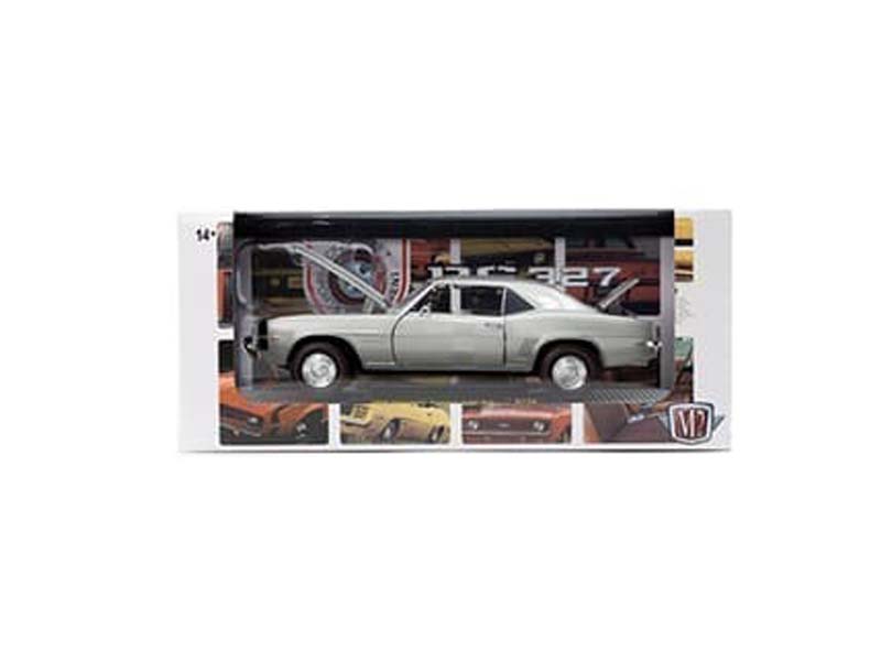 1969 Chevrolet Camaro Z/28 R/S Silver Diecast 1:24 Scale Model - M2 Machines 40300-116A