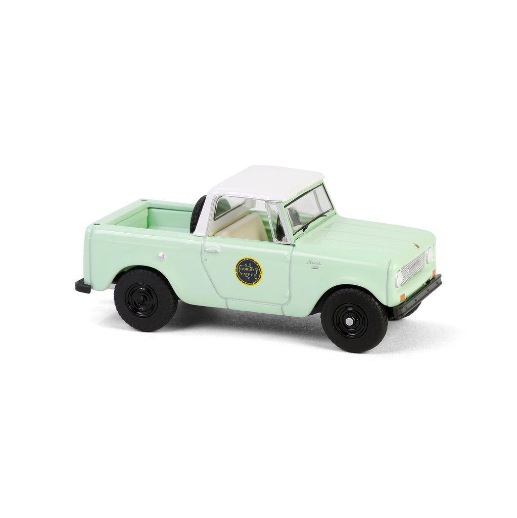 1969 Harvester Scout Half Cab (Hot Pursuit Special Edition - U.S. Customs and Border Patrol) Diecast 1:64 Scale Model - Greenlight 43035A