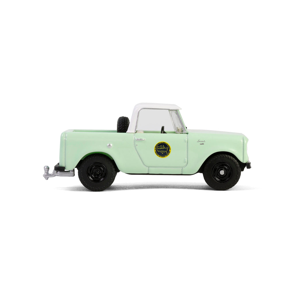 1969 Harvester Scout Half Cab (Hot Pursuit Special Edition - U.S. Customs and Border Patrol) Diecast 1:64 Scale Model - Greenlight 43035A