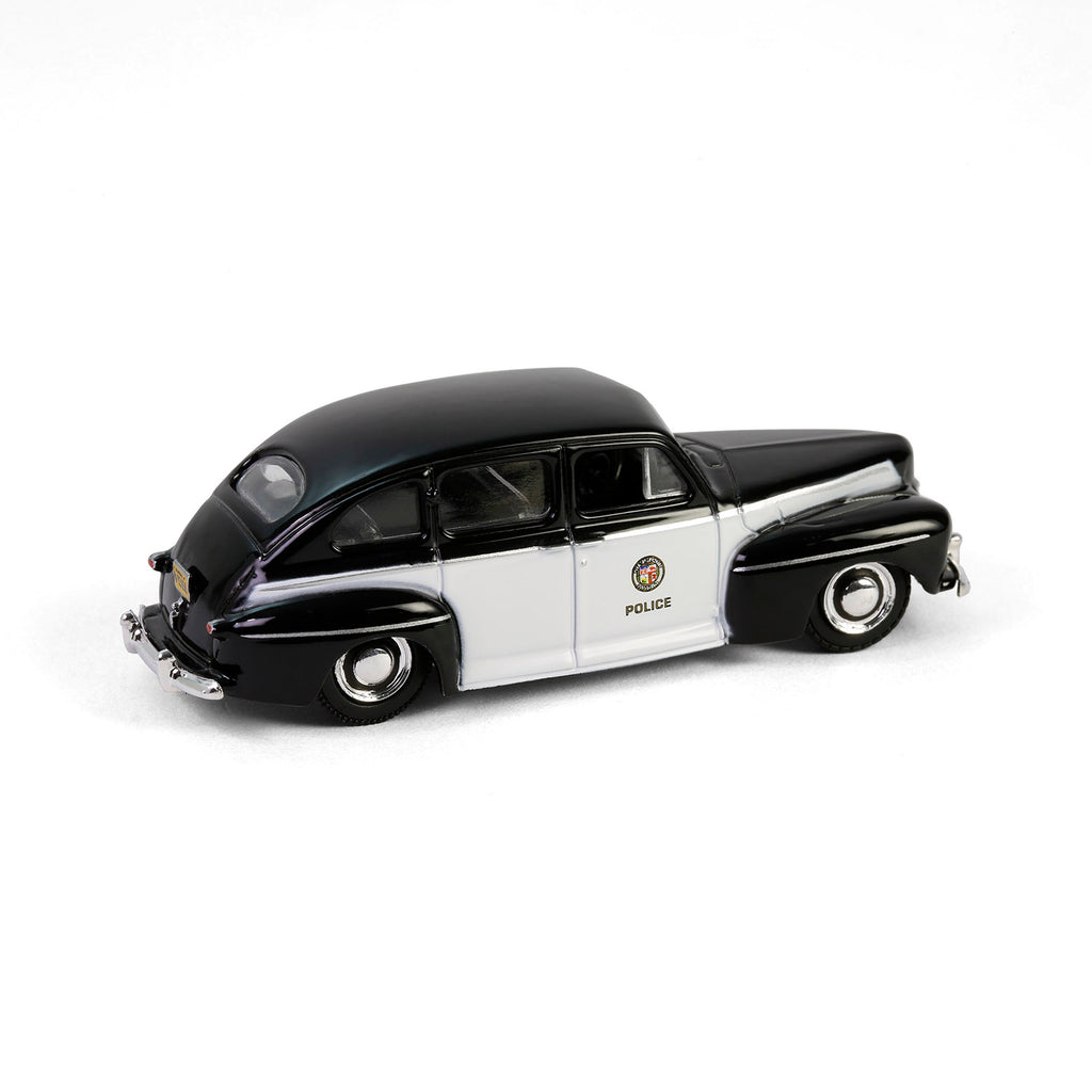 1947 Ford Fordor - Los Angeles Police Department LAPD (Hot Pursuit Series 46) Diecast 1:64 Scale Model - Greenlight 43040A