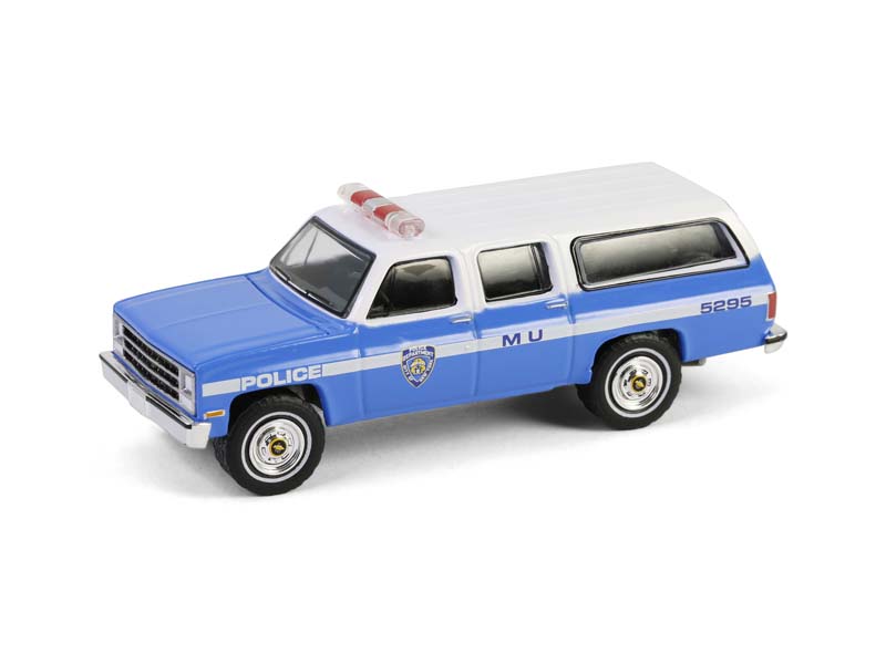 CHASE 1990 Chevrolet Suburban K2500 Scottsdale - New York City Police Department (Hot Pursuit Series 46) Diecast 1:64 Scale Model - Greenlight 43040D