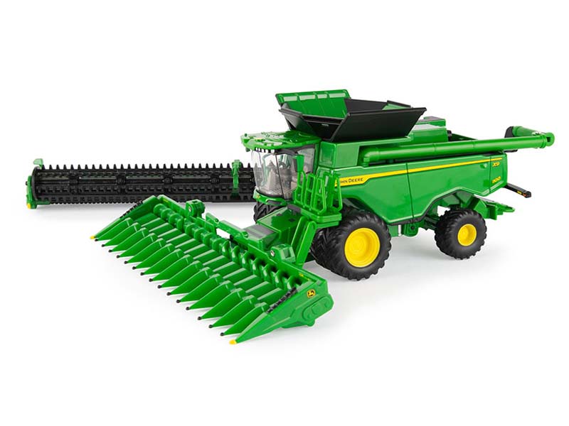 John Deere X9 1100 Combine w/ Duals (Prestige Collection) Diecast 1:64 Scale Model - ERTL 45735