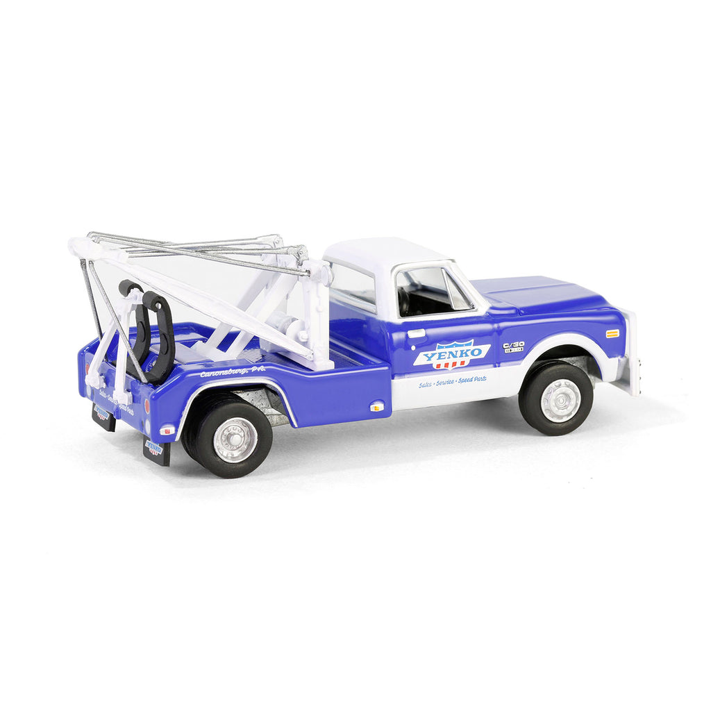 1969 Chevrolet C30 Dually Wrecker - Yenko (Dually Drivers Series 15) Diecast 1:64 Scale Model - Greenlight 46150A