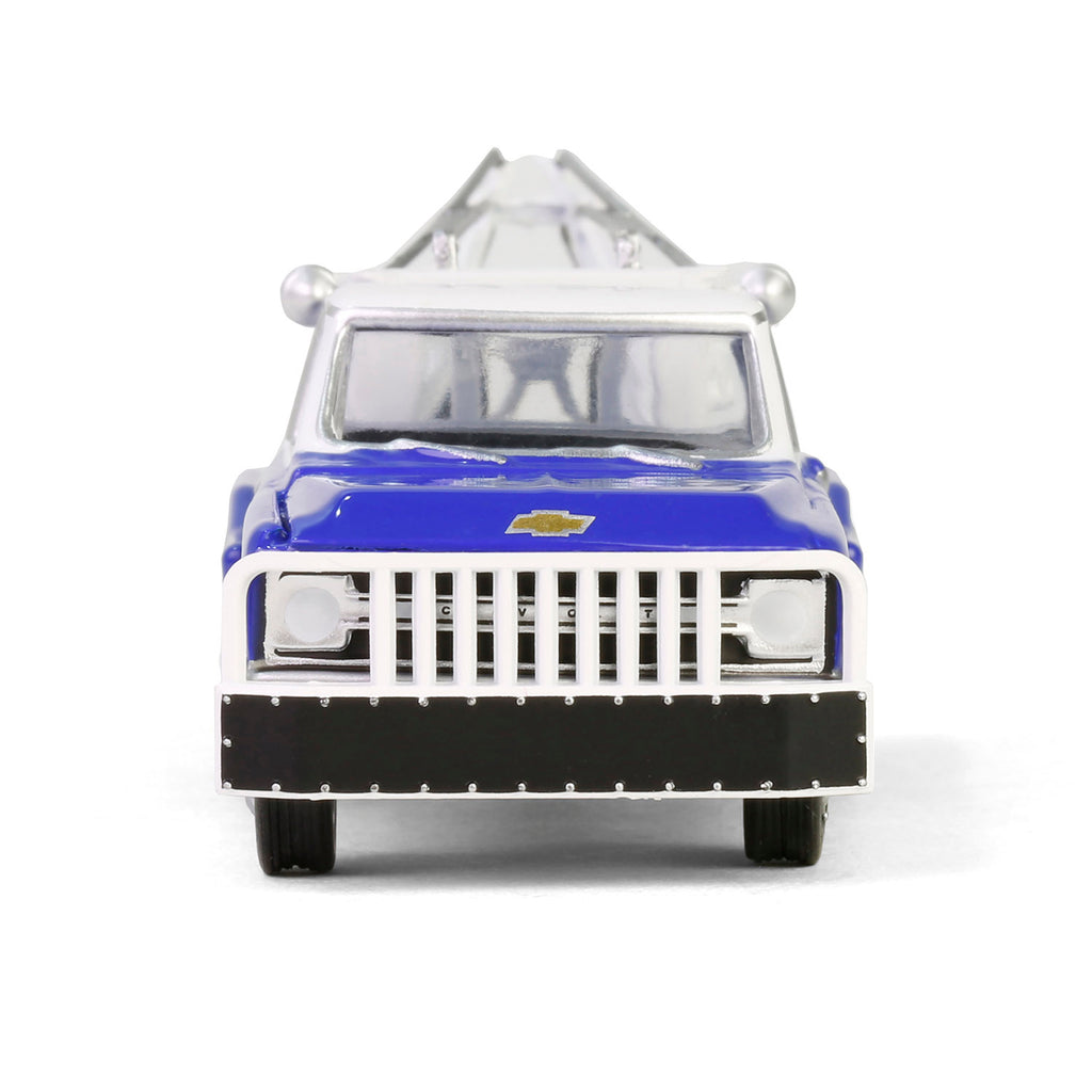 1969 Chevrolet C30 Dually Wrecker - Yenko (Dually Drivers Series 15) Diecast 1:64 Scale Model - Greenlight 46150A