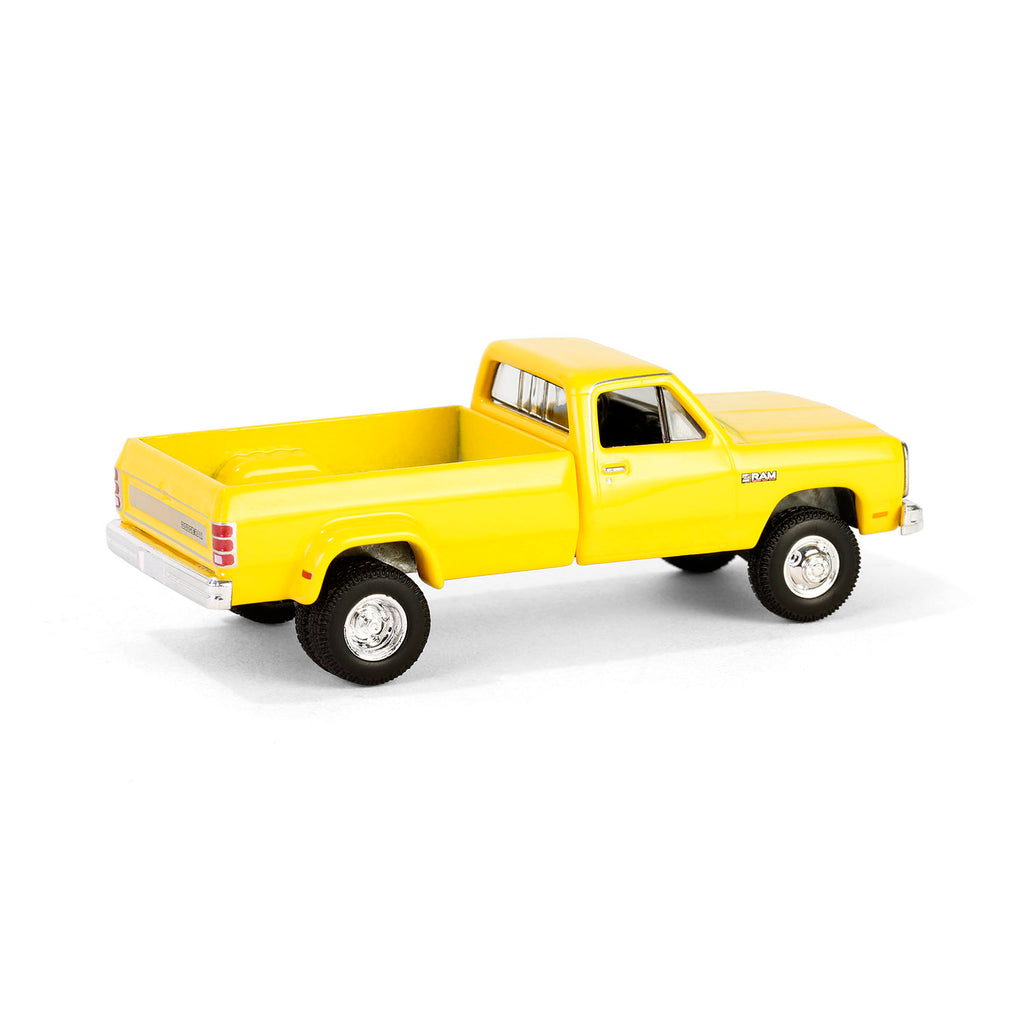 1982 Dodge Ram D350 Dually - Construction Yellow (Dually Drivers Series 15) Diecast 1:64 Scale Model - Greenlight 46150B