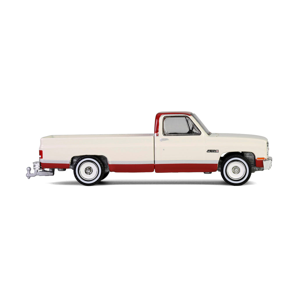 1981 GMC Sierra Classic K2500 - Neutral & Dark Carmine Red Deluxe (Down on the Farm Series 10) Diecast 1:64 Scale Model - Greenlight 48100D