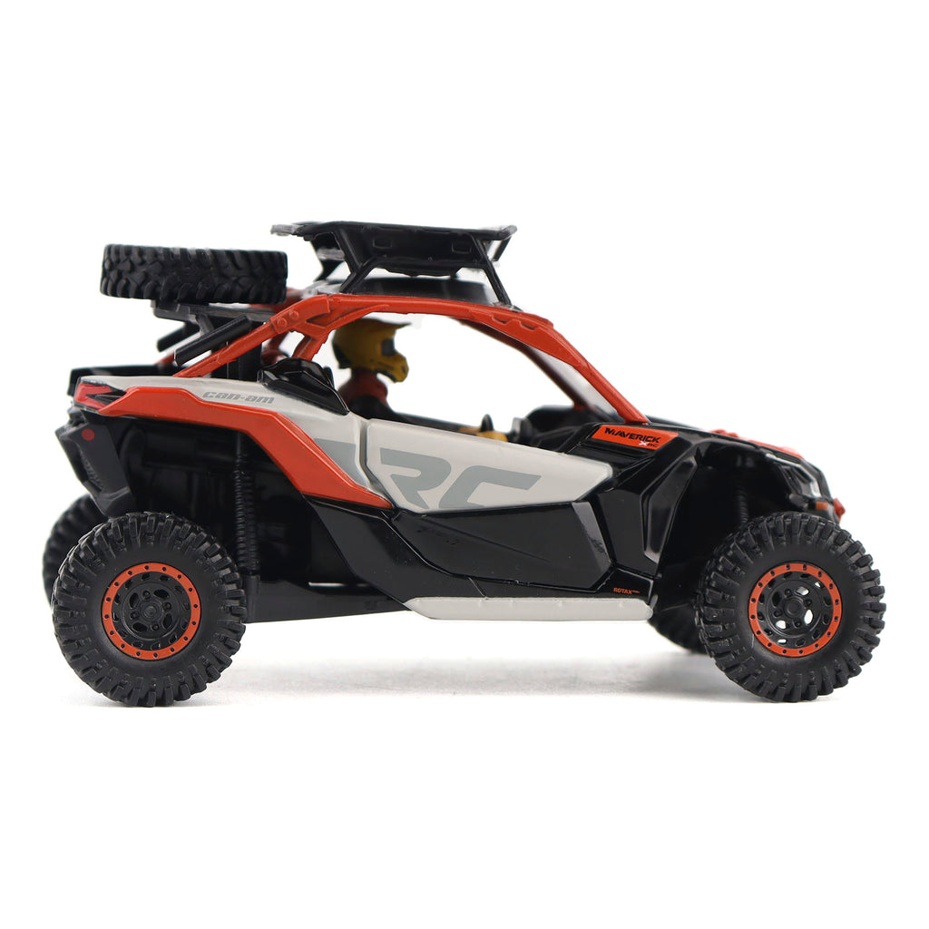 PRE-ORDER Can-Am Maverick X3 X rs Turbo RR Sand Version Chalk Gray & Magma Red Diecast 1:32 Scale Model - Diecast Masters 60003