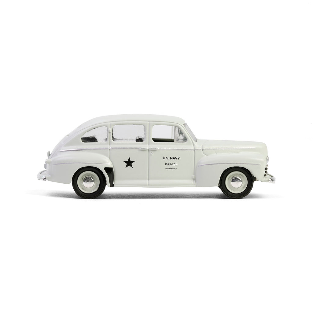 PRE-ORDER 1946 Ford Fordor Super Deluxe (Battalion 64 Series 5) Diecast 1:64 Scale Model - Greenlight 61050C