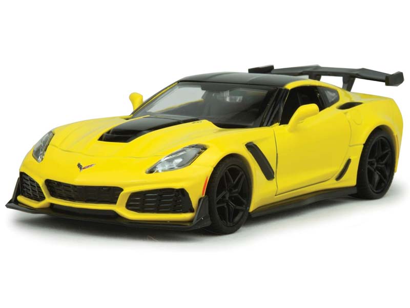 2019 Chevrolet Corvette ZR1 Yellow w/ Black Accents 1:24 Diecast Model - Motormax 79356YL