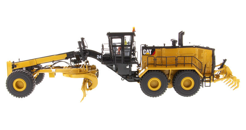 CAT Caterpillar 24 Motor Grader (High Line Series) 1:50 Scale Model - Diecast Masters 85552