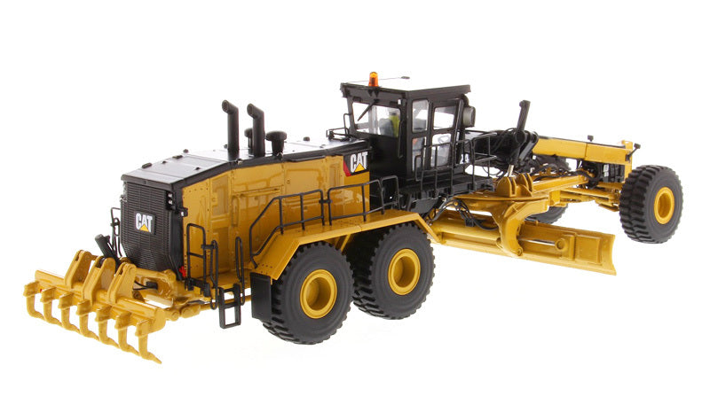 CAT Caterpillar 24 Motor Grader (High Line Series) 1:50 Scale Model - Diecast Masters 85552