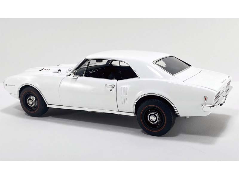 PRE-ORDER 1968 Pontiac Firebird First Ram Air II Diecast 1:18 Scale Model - ACME A1805220