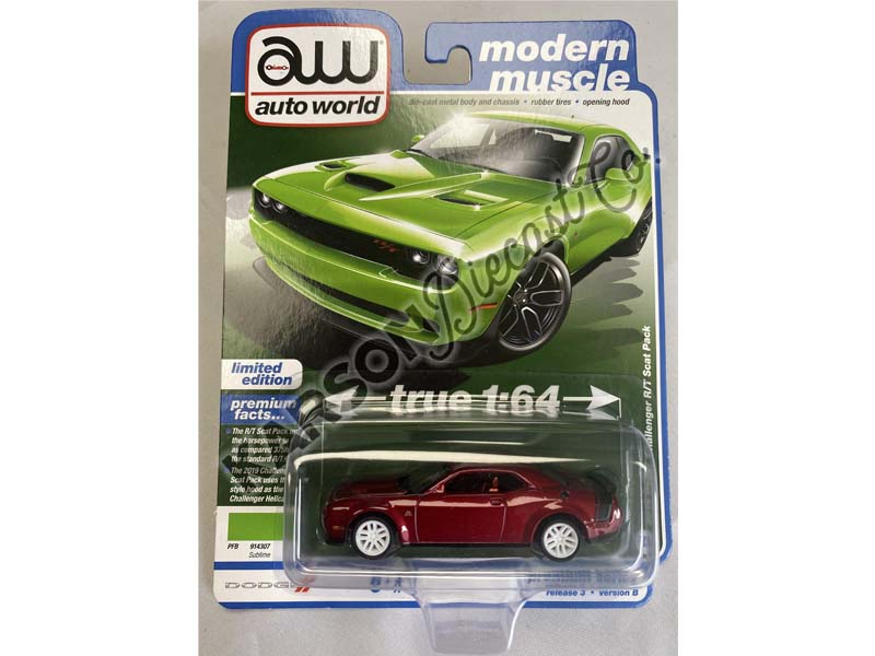 CHASE 2019 Dodge Challenger R/T Scat Pack - Sublime Green w/ Black Tail Stripe (Premium 2022 Release 3B) Diecast 1:64 Scale Model - Auto World AW64372B