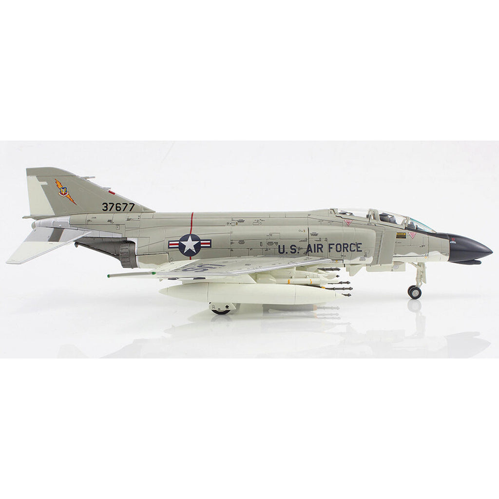 McDonnell Douglas F-4C Phantom II 433rd TFS 8th TFW Ubon Thailand 1966 Diecast 1:72 Scale Model - Hobby Master HA19063