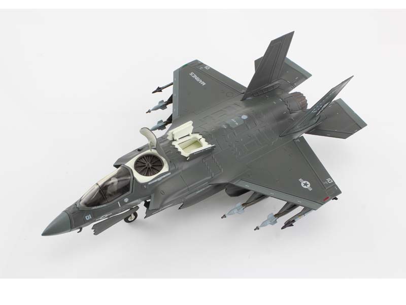 PRE-ORDER Lockheed Martin F-35B Lightning II 170053 VMFA-214 Black Sheep Yuma Marine Corps (beast mode) Diecast 1:72 Scale Model - Hobby Master HA4619b