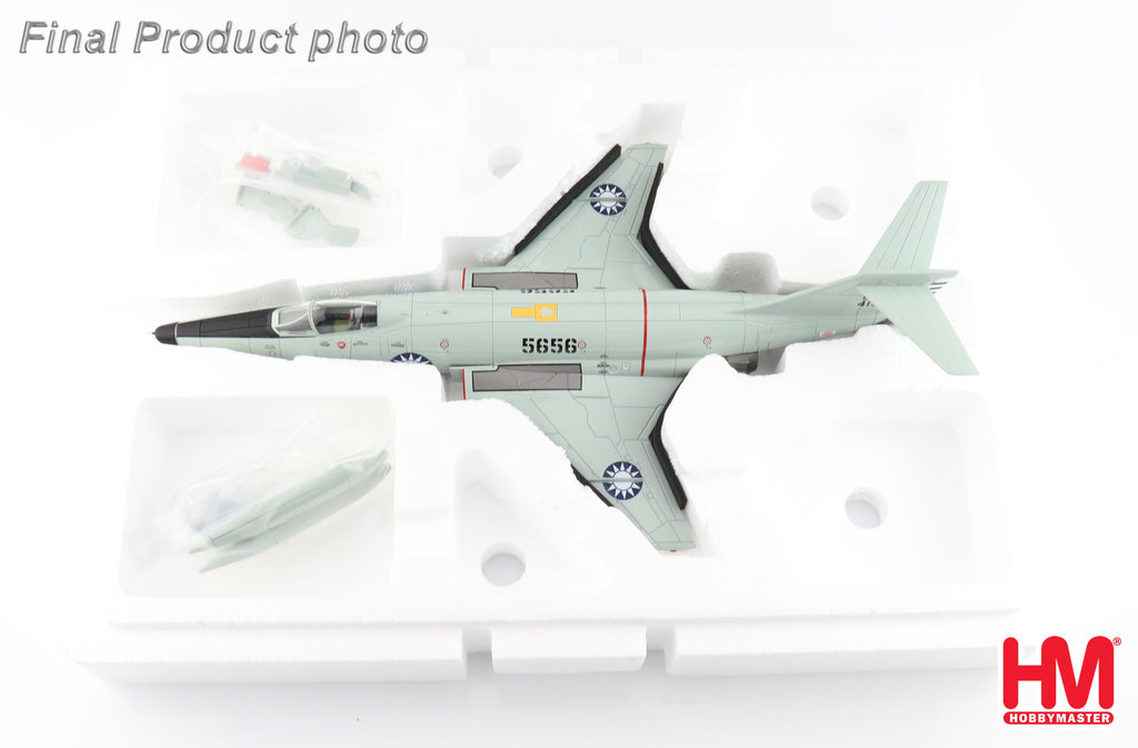 PRE-ORDER McDonnell RF-101A Voodoo 5656 - flown by Lt. Col. Chang Yu-pao 4th TRS ROCAF Diecast 1:72 Scale Model - Hobby Master HA9302