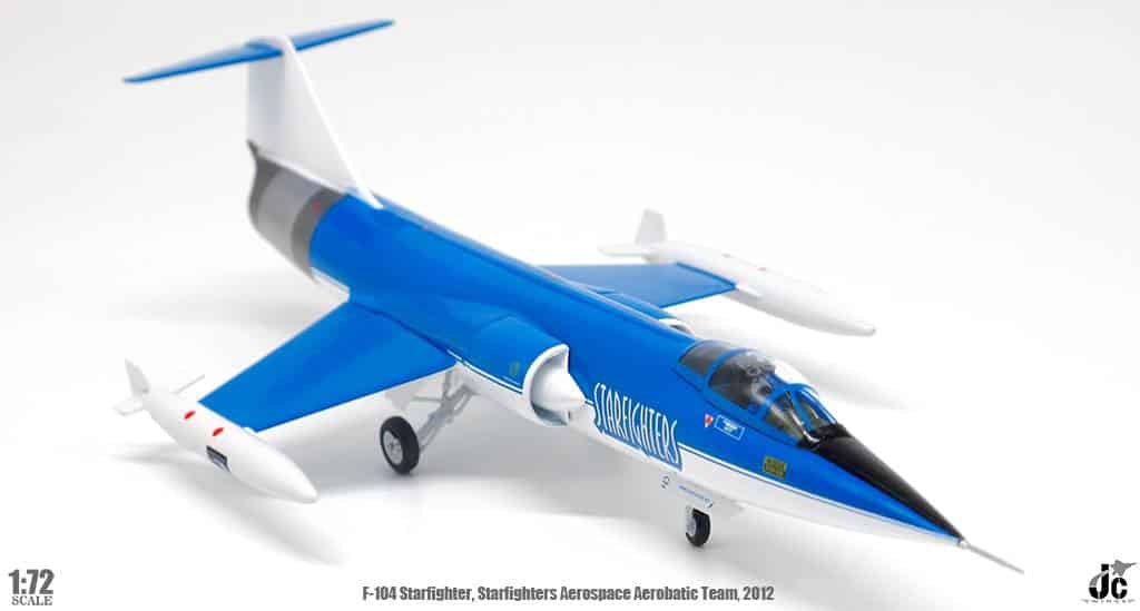 PRE-ORDER Lockheed F-104 Starfighter Starfighters Aerospace Aerobatic Team Diecast 1:72 Scale Model - JC Wings JCW-72-F104-001