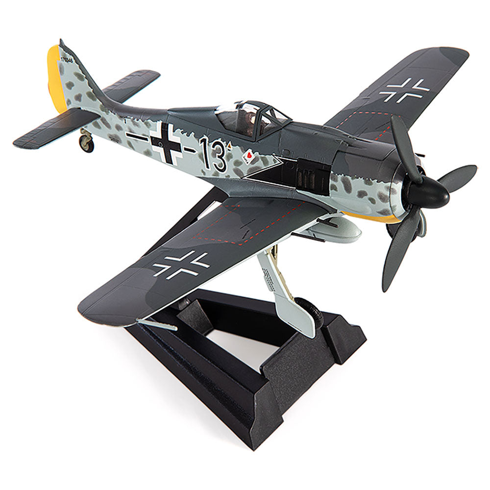 PRE-ORDER Focke-Wulf FW 190A-8 Luftwaffe JG26 Diecast 1:72 Scale Model - JC Wings JCW-72-FW190-003