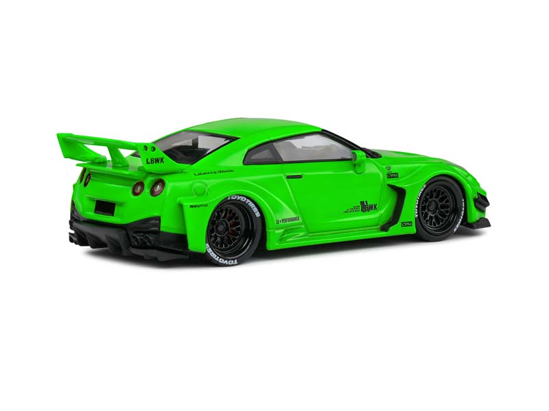 2020 Nissan GT-R (R35) LB Work Silhouette - Acid Green Diecast 1:43 Scale Model - Solido S4311207