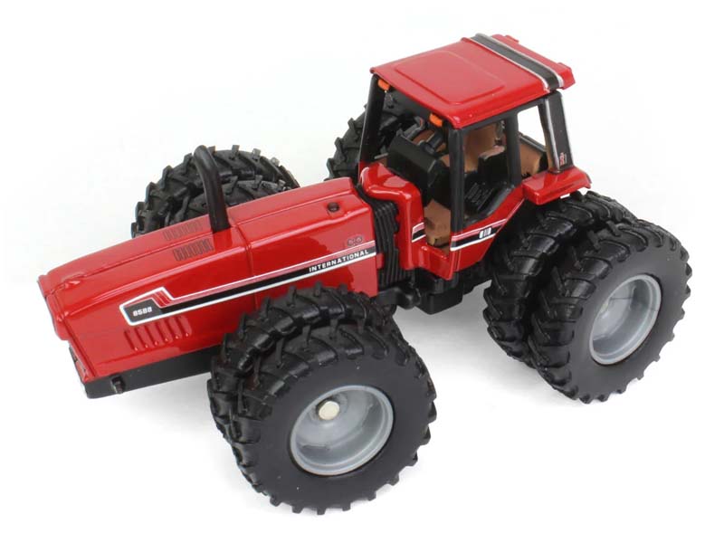 International 6588 2+2 Tractor w/ Front & Rear Duals Diecast 1:64 Scale Model - ERTL ZFN44275