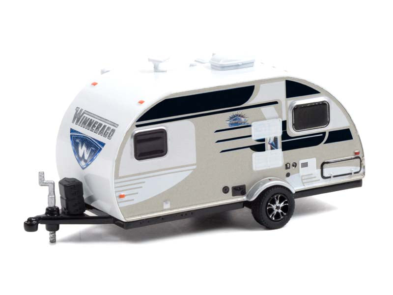 CHASE 2016 Winnebago Winne Drop - Platinum (Hitched Homes) Series 11 Diecast 1:64 Scale Model - Greenlight 34110D