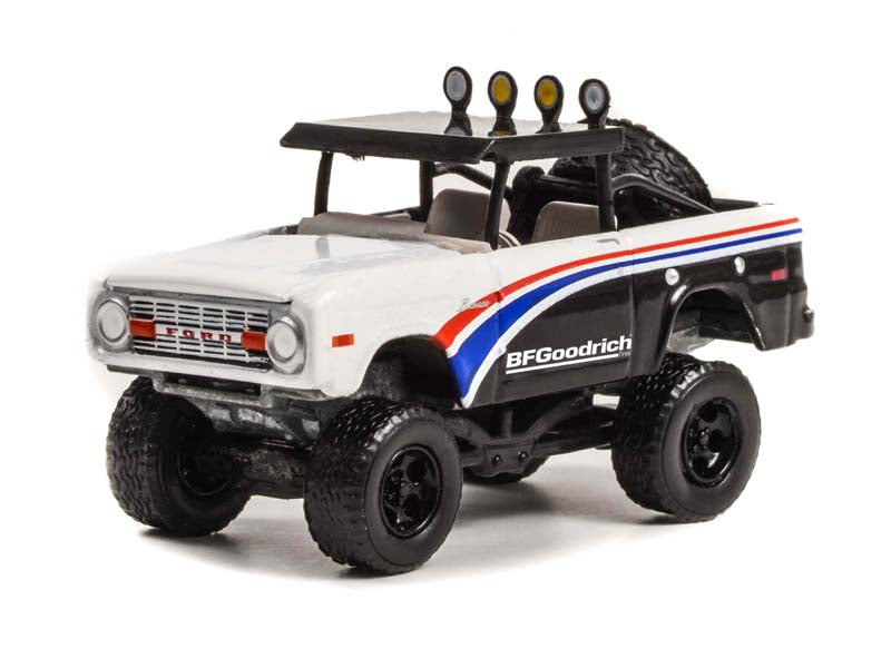 CHASE 1969 Ford Bronco Baja - BFGoodrich (All-Terrain) Series 13 Diecast 1:64 Scale Model Car - Greenlight 35230A