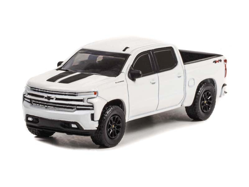 CHASE 2020 Chevrolet Silverado RST Rally Edition - Summit White (All-Terrain) Series 13 Diecast 1:64 Scale Model Car - Greenlight 35230E