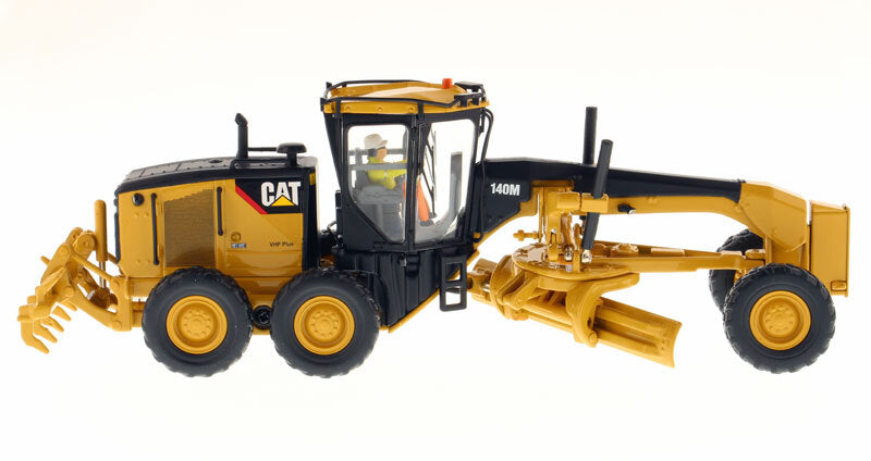 CAT Caterpillar 140M Motor Grader (Core Classics) 1:50 Scale Model - Diecast Masters 85236C